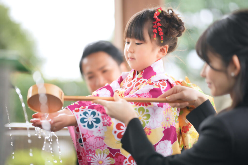 七五三の神社でのお詣り