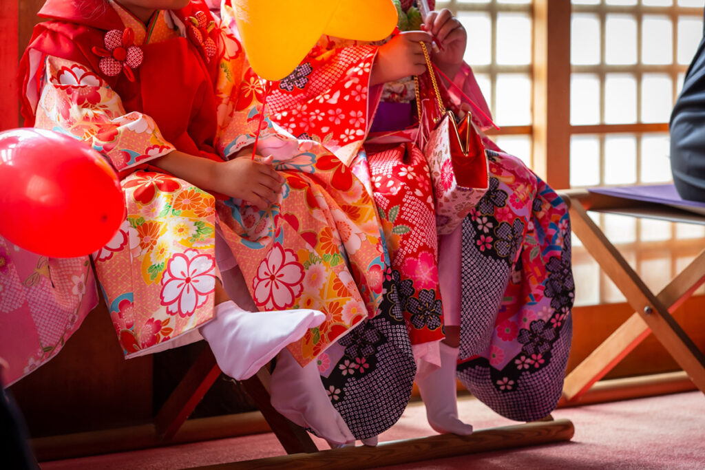 七五三のご祈祷を受けるイメージ
